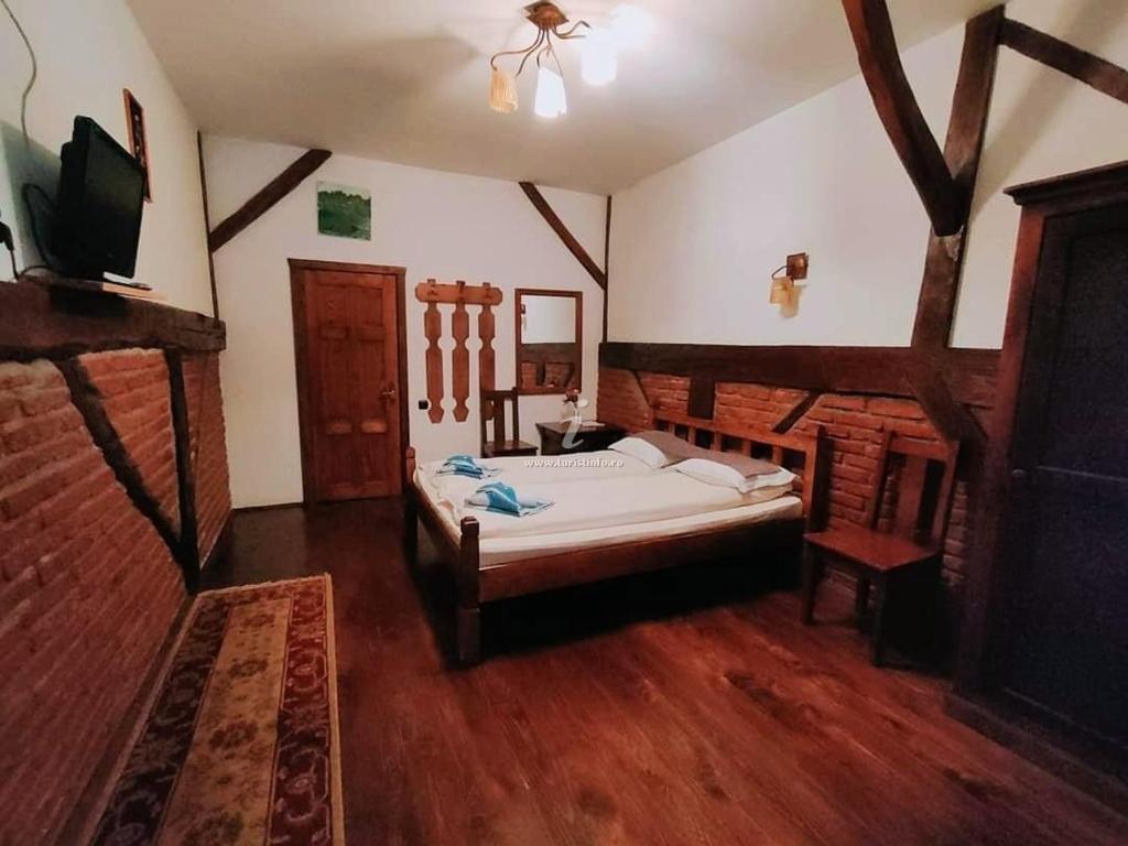 Pensiunea Cerbul - Valea Dobarlaului Экстерьер фото